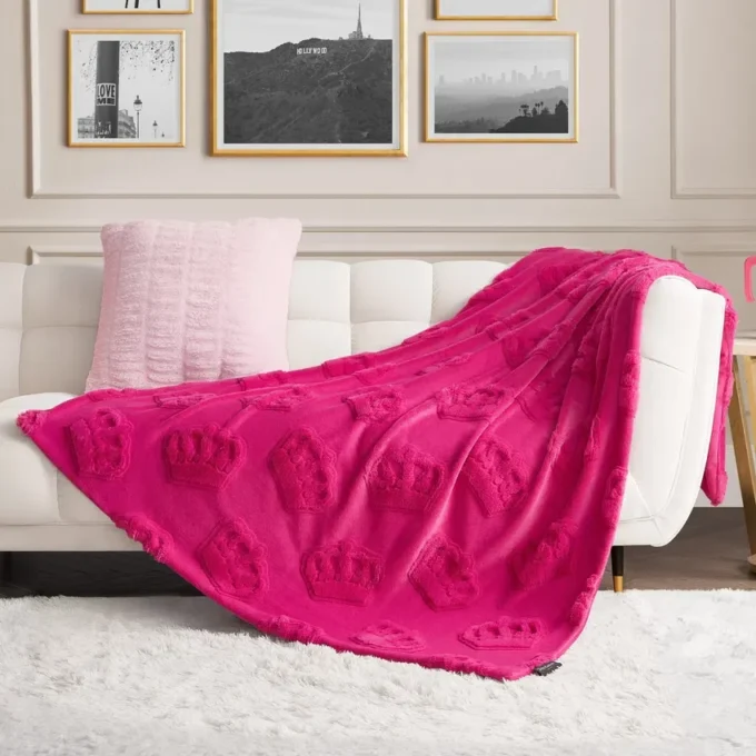 3D Faux Fur Throw Blanket