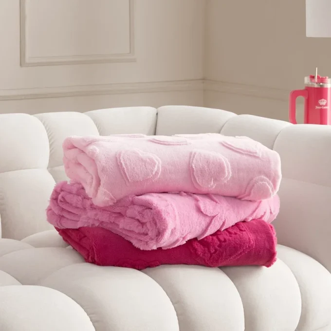 3D Faux Fur Throw Blanket