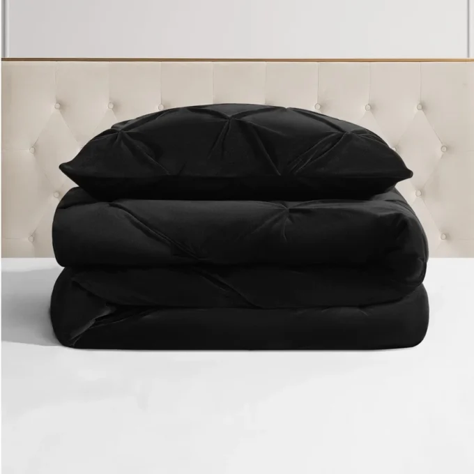 Kiss Pleat Micromink Comforter Set