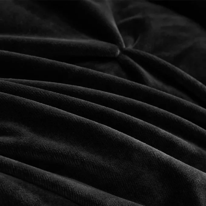 Kiss Pleat Micromink Comforter Set
