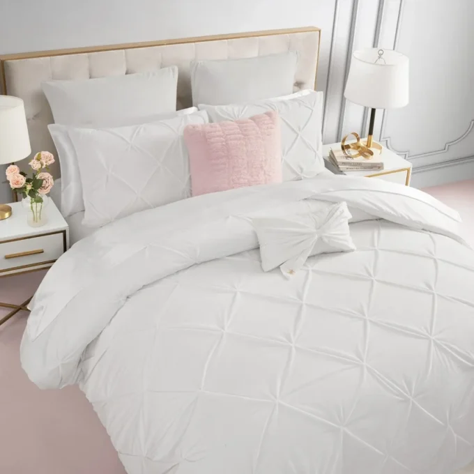 Kiss Pleat Micromink Comforter Set with Decorative Pillows Kiss Pleat Micromink Comforter Set with Decorative Pillows