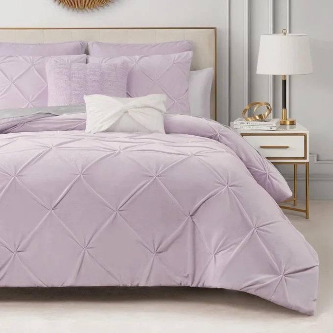 Kiss Pleat Micromink Comforter Set with Decorative Pillows Kiss Pleat Micromink Comforter Set with Decorative Pillows