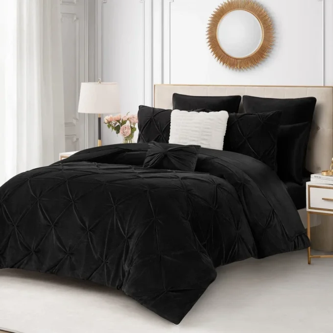 Kiss Pleat Micromink Comforter Set with Decorative Pillows Kiss Pleat Micromink Comforter Set with Decorative Pillows