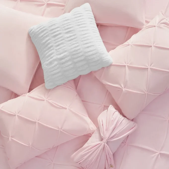 Kiss Pleat Micromink Comforter Set with Decorative Pillows Kiss Pleat Micromink Comforter Set with Decorative Pillows
