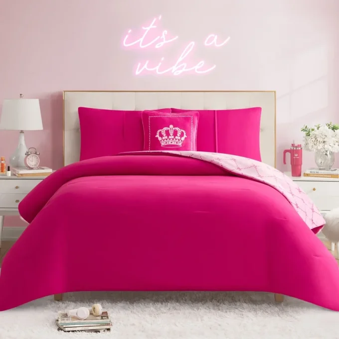 Plush Trellis Link Reversible Comforter Set