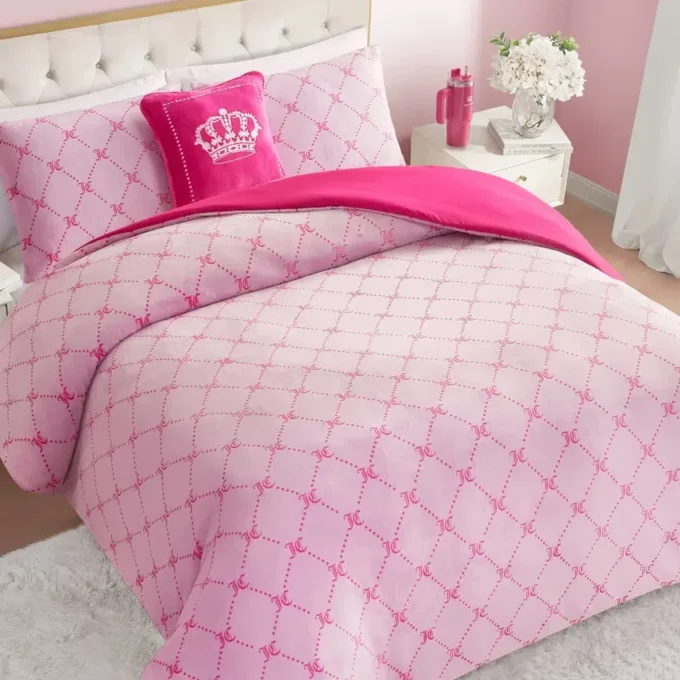 Plush Trellis Link Reversible Comforter Set