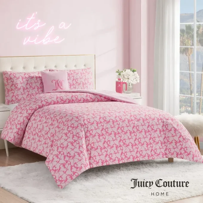Solid Plush Reversible Cheetah Bows Comforter Set
