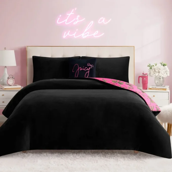 Solid Plush Reversible Cheetah Bows Comforter Set