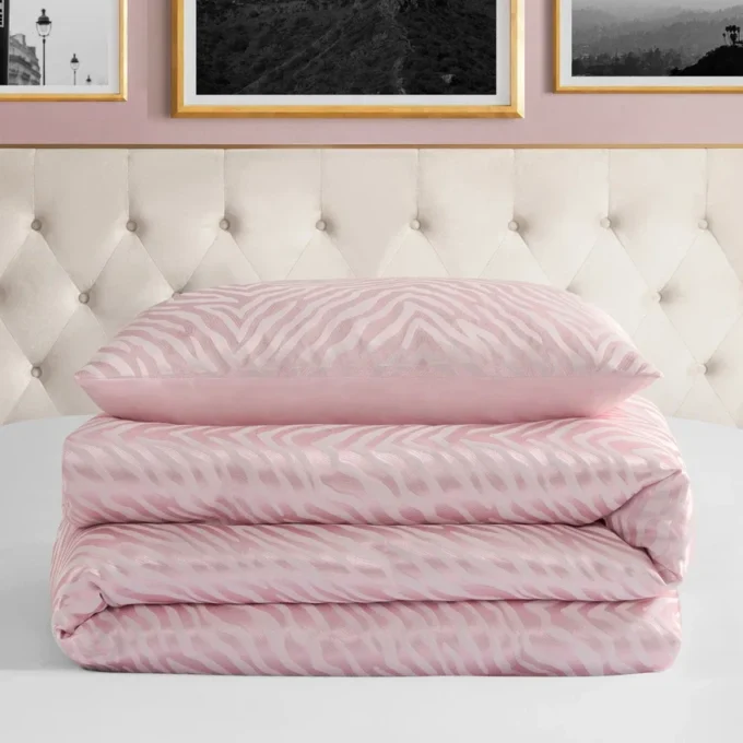 Sparkle Zebra Jacquard Comforter Set